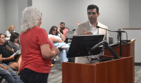 Prospective Marshalltown data center developer fields questions from council, public